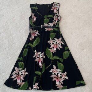 Tommy Hilfiger Black Pink Floral Fit & Flare Sleeveless V-neck Belted Dress Sz 6